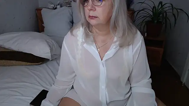 Snapshot of BozhenaNude chatting on February 28, 2026, 1:34 pm BozhenaNude online show from February 28, 2026, 1:34 pm