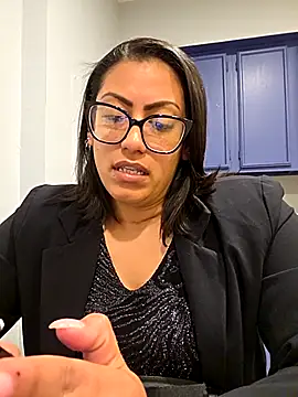 Snapshot of Nikkierosee chatting on January 6, 2026, 12:14 am Nikkierosee online show from January 6, 2026, 12:14 am