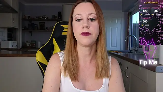 stripmequick online show from January 9, 2025, 2:07 pm