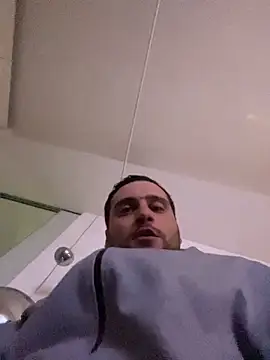 Snapshot of jolly922 chatting on January 24, 2025, 3:22 am jolly922 online show from January 24, 2025, 3:22 am