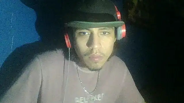 AlexAlejandro13 online show from October 5, 2025, 7:17 am