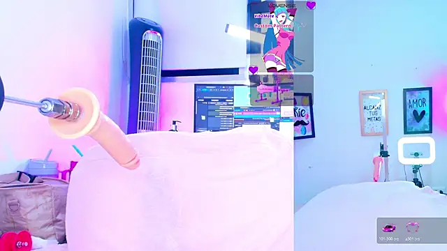 Scarlett-Smile online show from July 22, 2026, 1:19 am