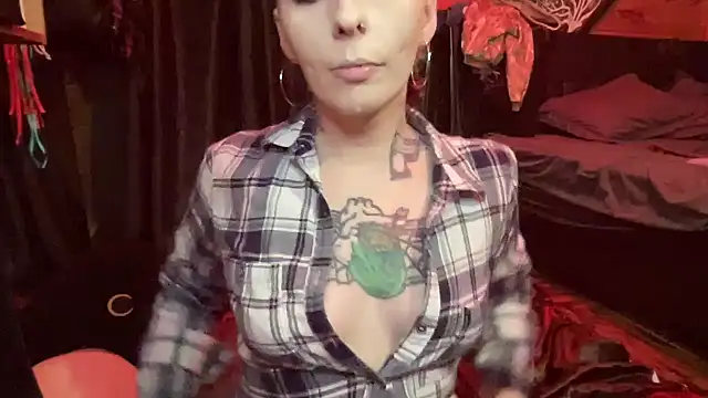 TeenyDoll online show from October 20, 2025, 1:17 am