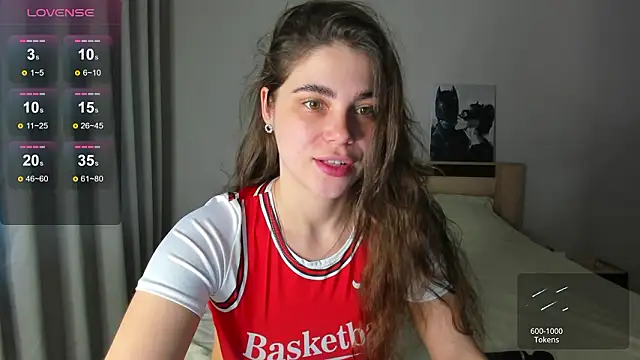 Bella Foryou online show from March 28, 2026, 4:12 am