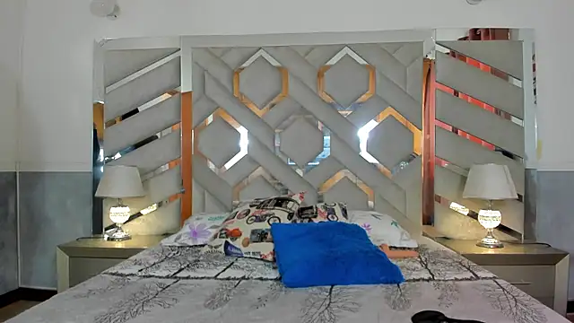 alexandra fire69x online show from January 8, 2026, 2:30 pm