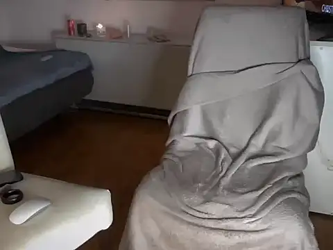 alekandrobg online show from March 27, 2026, 9:36 pm