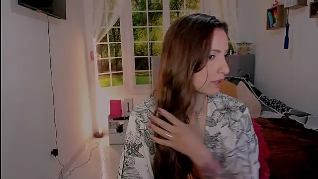 Snapshot of vanessabrown_ chatting on May 8, 2026, 2:11 pm vanessabrown online show from May 8, 2026, 2:11 pm