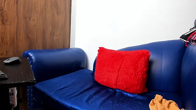 Snapshot of Mature_Skinny chatting on October 14, 2025, 12:28 pm Mature Skinny online show from October 14, 2025, 12:28 pm