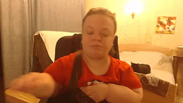 Janiffer MiMi online show from December 3, 2024, 12:46 am