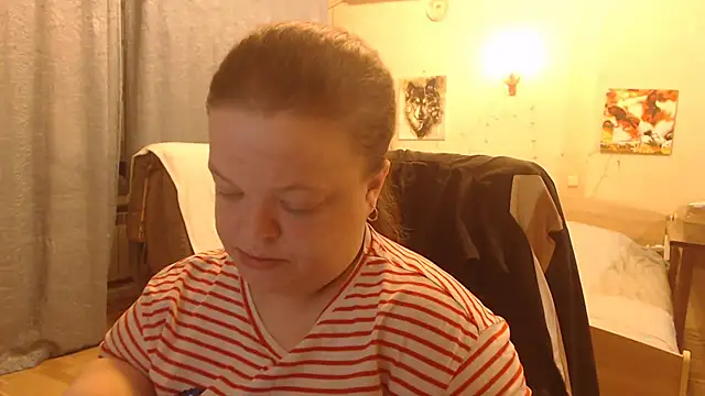 Janiffer MiMi online show from December 3, 2024, 7:55 pm