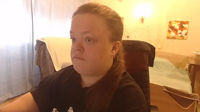 Janiffer MiMi online show from December 16, 2024, 9:03 am