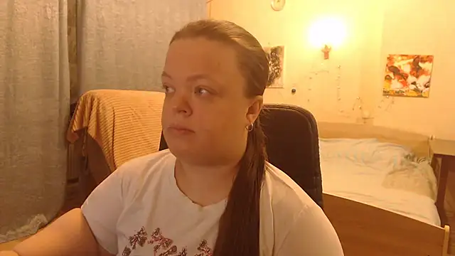 Janiffer MiMi online show from January 20, 2025, 7:35 pm