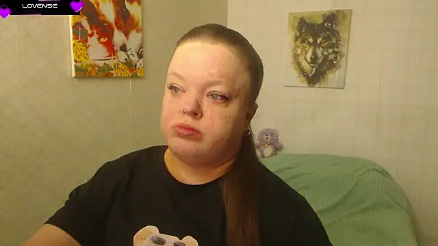 Janiffer MiMi online show from October 4, 2025, 3:54 pm