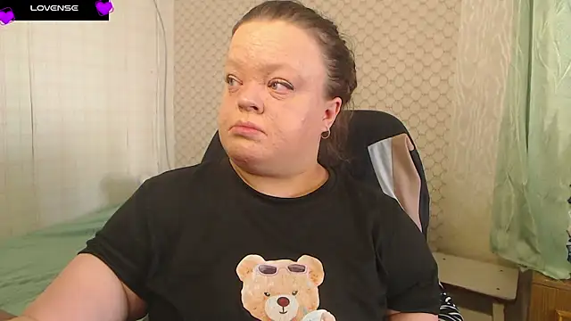 Janiffer MiMi online show from March 2, 2026, 7:37 am