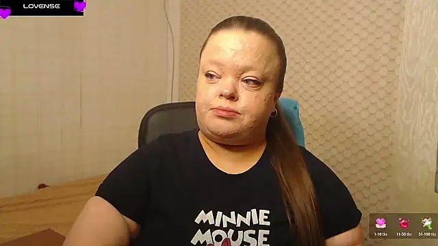 Janiffer MiMi online show from March 22, 2026, 4:21 pm