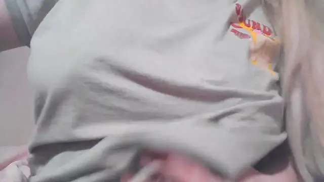 PinkPudding online show from October 30, 2025, 11:00 am