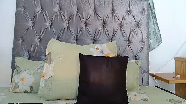 AvaOcean online show from March 11, 2025, 7:36 pm