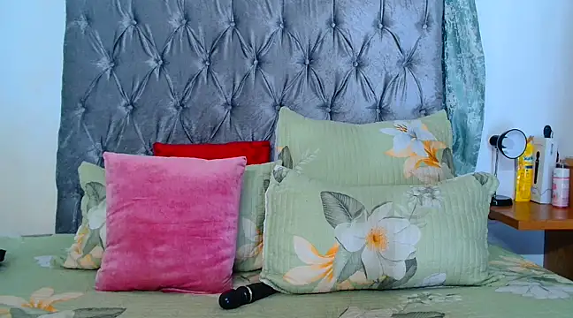 AvaOcean online show from March 17, 2025, 6:42 pm