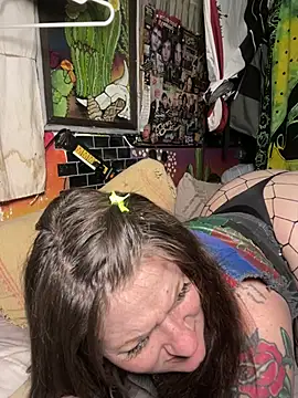 1-800-FUCKYOU online show from May 13, 2026, 3:15 am