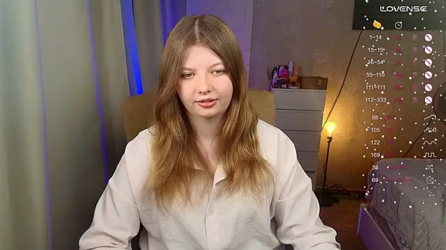 Snapshot of Vivian_cutie chatting on February 26, 2026, 3:33 pm Vivian cutie online show from February 26, 2026, 3:33 pm