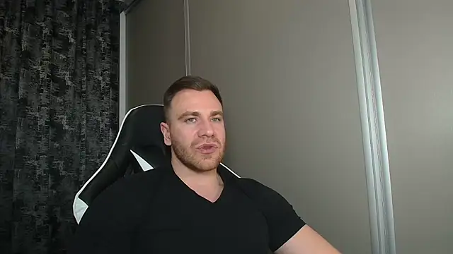 Thori92 online show from March 17, 2026, 7:17 pm