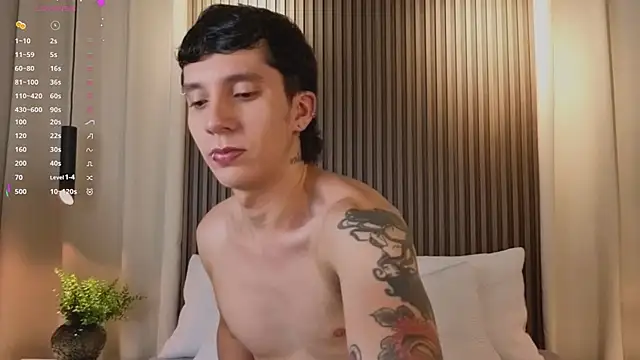 JacoboSwam online show from May 21, 2026, 3:13 am