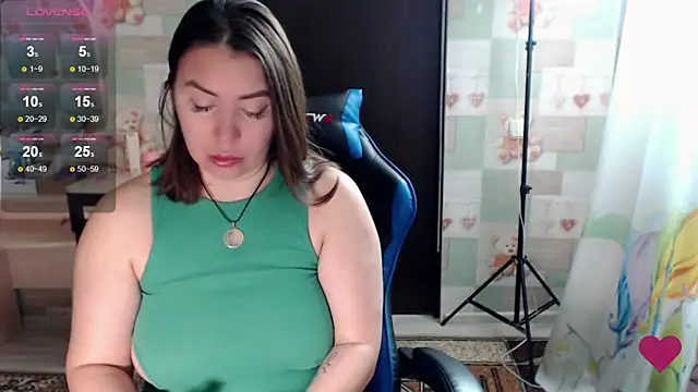 Snapshot of Korolek12 chatting on October 22, 2025, 4:46 am Korolek12 online show from October 22, 2025, 4:46 am