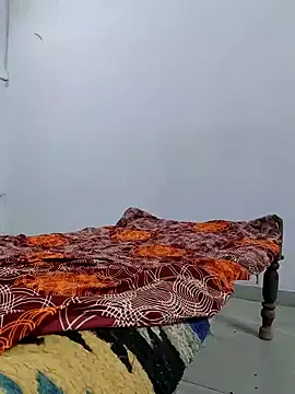 Lovingsol online show from October 6, 2025, 8:12 am