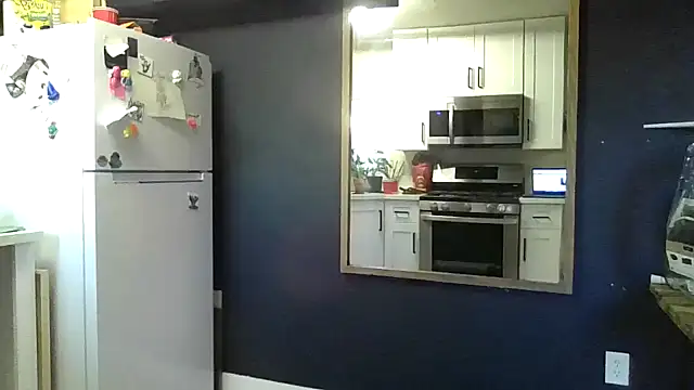 sunburnt602 online show from February 9, 2026, 2:32 pm