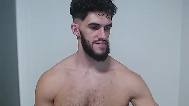 Snapshot of hiddenf chatting on November 9, 2025, 8:40 pm hiddenf online show from November 9, 2025, 8:40 pm