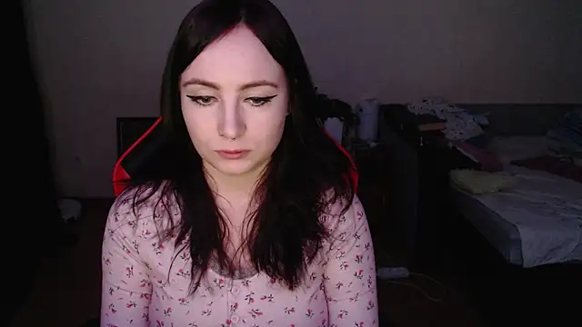 Laralianna online show from February 25, 2026, 7:34 pm