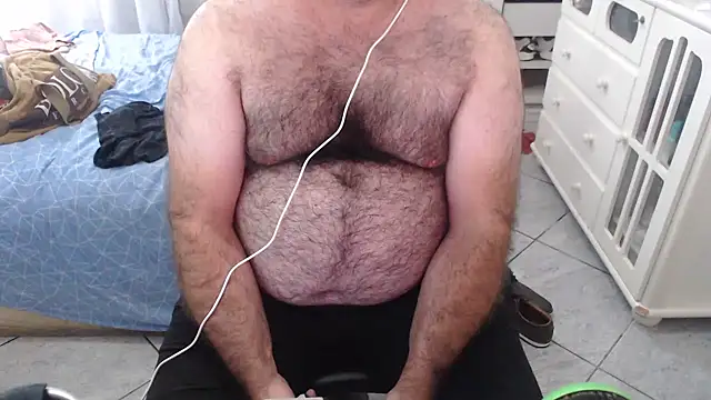 Snapshot of MysterBearMG chatting on December 27, 2024, 7:03 pm MysterBearMG online show from December 27, 2024, 7:03 pm