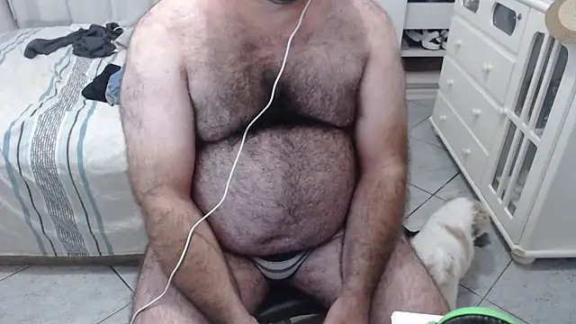 Snapshot of MysterBearMG chatting on January 23, 2025, 11:58 pm MysterBearMG online show from January 23, 2025, 11:58 pm