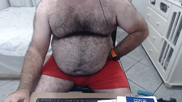 Snapshot of MysterBearMG chatting on February 17, 2025, 10:03 pm MysterBearMG online show from February 17, 2025, 10:03 pm