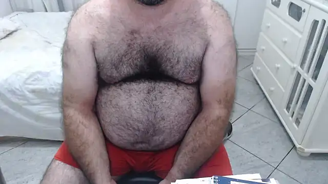 Snapshot of MysterBearMG chatting on February 22, 2025, 5:23 am MysterBearMG online show from February 22, 2025, 5:23 am