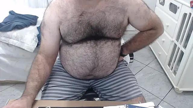 Snapshot of MysterBearMG chatting on February 23, 2025, 2:46 pm MysterBearMG online show from February 23, 2025, 2:46 pm