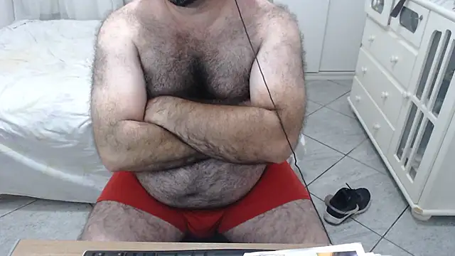 Snapshot of MysterBearMG chatting on February 26, 2025, 1:21 am MysterBearMG online show from February 26, 2025, 1:21 am