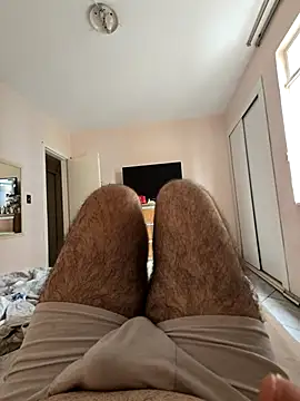 Snapshot of MysterBearMG chatting on October 4, 2025, 12:25 pm MysterBearMG online show from October 4, 2025, 12:25 pm