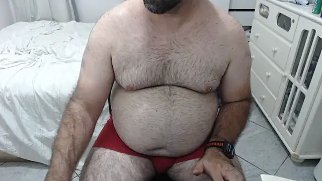 Snapshot of MysterBearMG chatting on October 22, 2025, 12:11 am MysterBearMG online show from October 22, 2025, 12:11 am