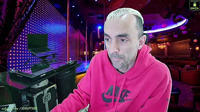 Snapshot of kuruptxxx_live chatting on January 27, 2025, 7:13 pm kuruptxxx live online show from January 27, 2025, 7:13 pm