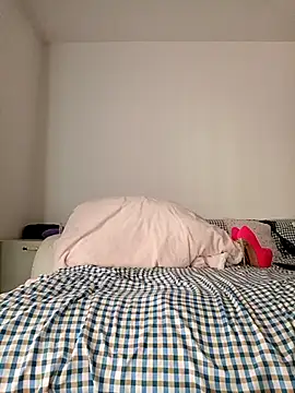 amanda-hornySeduction online show from March 11, 2026, 7:36 am