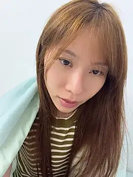 Luna520 online show from July 13, 2026, 11:46 am