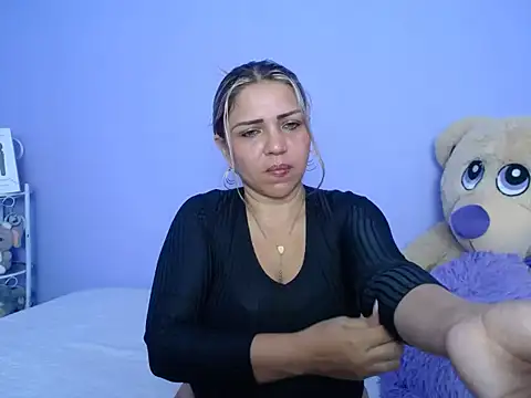 Snapshot of cum_bigass chatting on January 16, 2025, 12:31 pm cum bigass online show from January 16, 2025, 12:31 pm