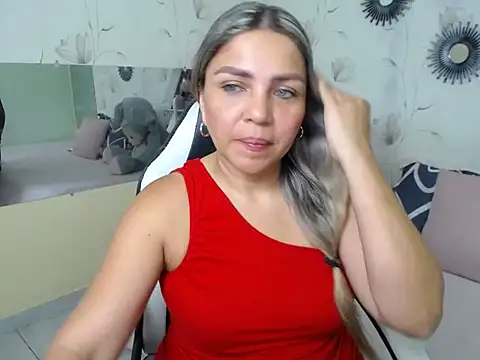 cum bigass online show from November 19, 2025, 12:16 pm