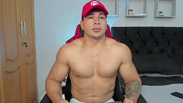 tyler hank01 online show from November 22, 2025, 8:57 am