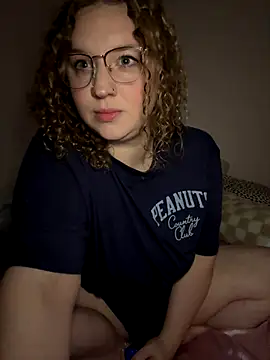 Snapshot of EmmieRae chatting on October 2, 2025, 12:50 am EmmieRae online show from October 2, 2025, 12:50 am