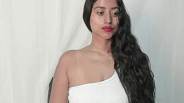 Valentinne z online show from January 15, 2025, 9:13 am