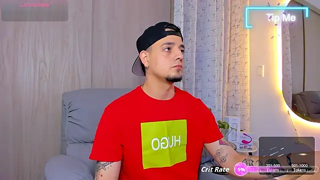 alejandro calderon1 online show from October 8, 2025, 4:21 am