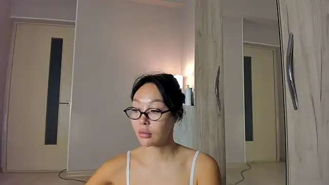 keiko hot online show from June 16, 2026, 2:47 am