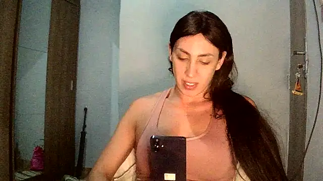 AlexiaDuucan online show from October 9, 2025, 2:20 am